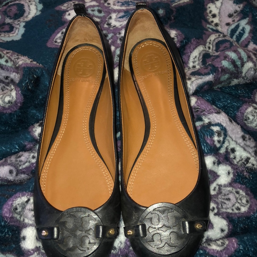 Hardly Worn Tory Burch shoes!!